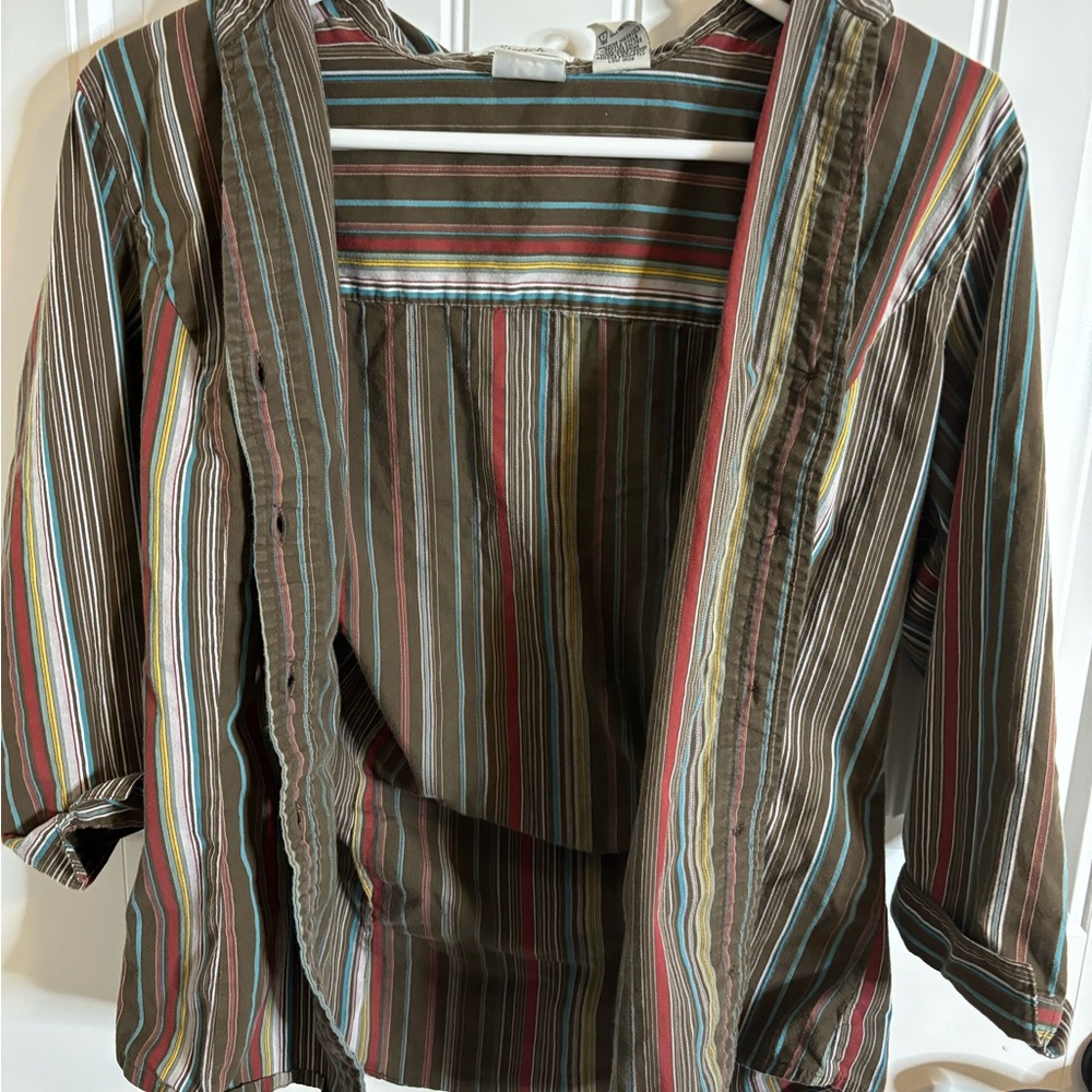 Men’s Small Lee Button Down